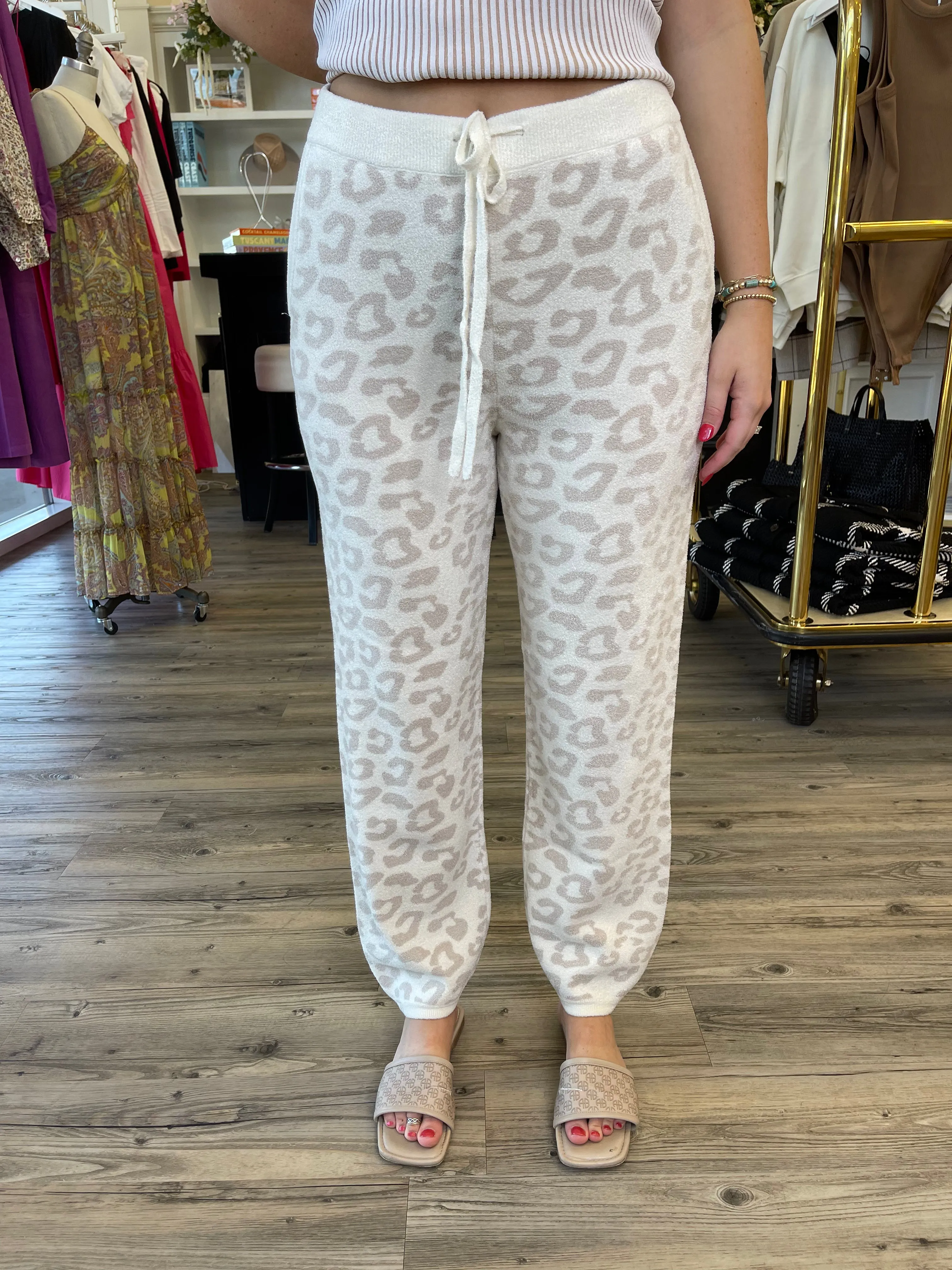 Barefoot Dreams - CozyChic Ultra Lite Barefoot in the Wild Track Pant in Cream-Stone