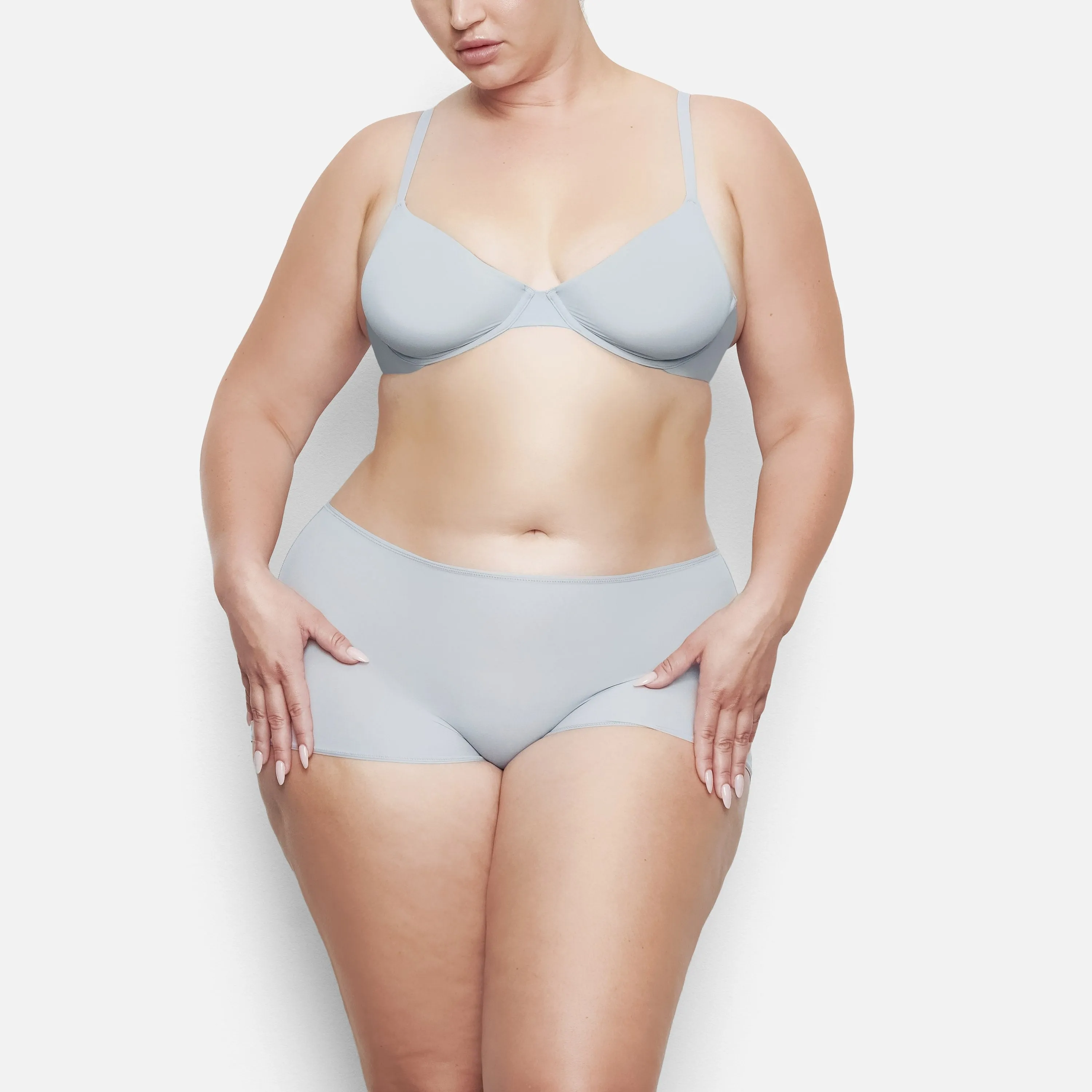 FITS EVERYBODY UNLINED UNDERWIRE BRA | SKY