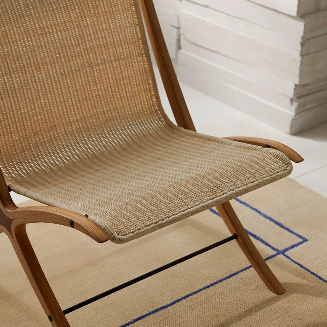 X HM10 Lounge Chair